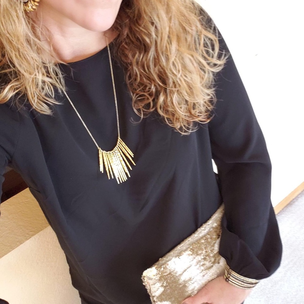 Soirée Top by Stella & Dot in black